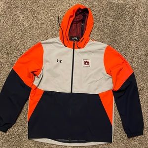Under Armor Auburn wind/Rain jacket